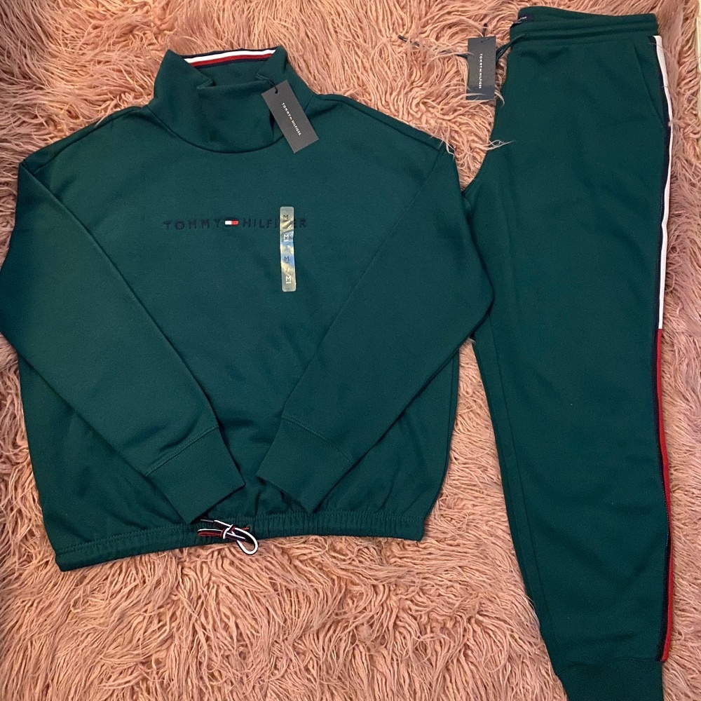 Tommy Hilfiger 2-Piece